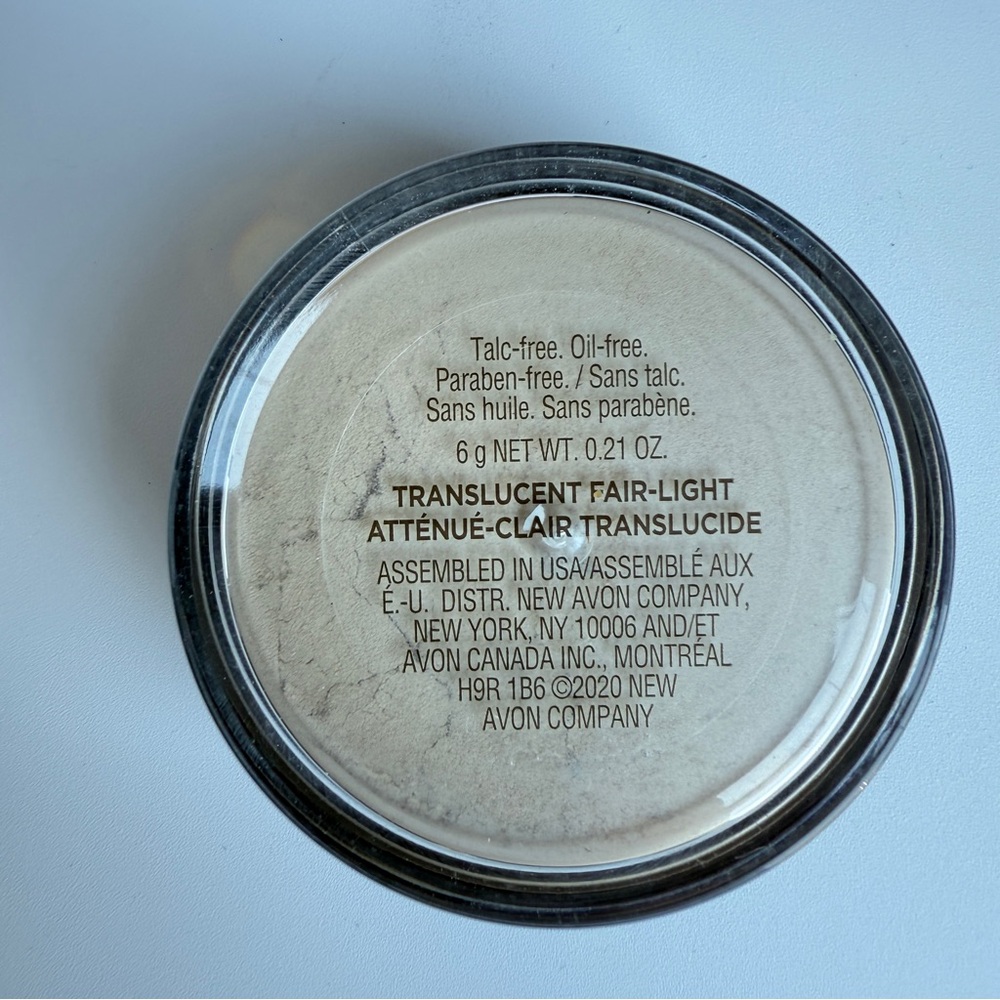 Avon Translucent Fair-Light Powder
